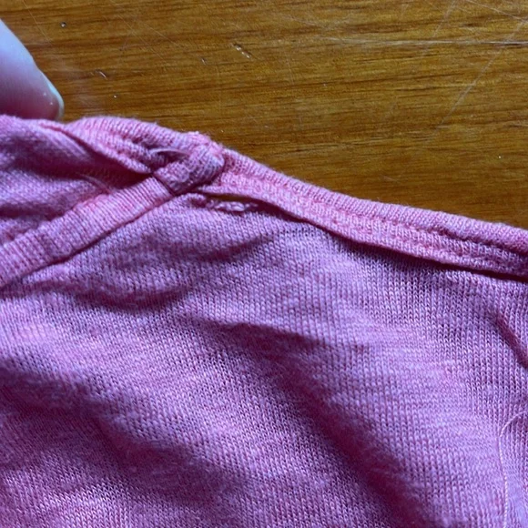 Banana Republic Linen Tee - Picture 7 of 7